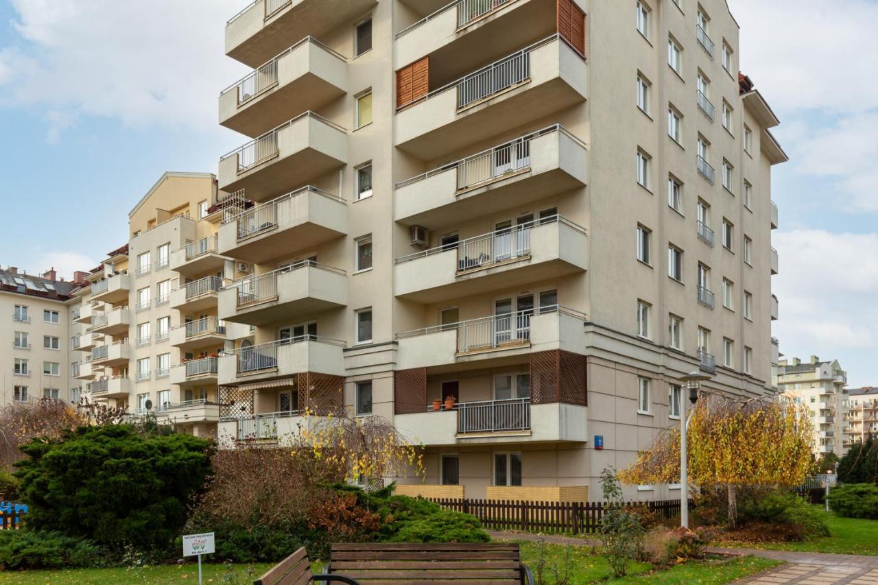 Apartments Chelmonskiego Warsaw Ursus By Noclegi Renters Eksteriør bilde